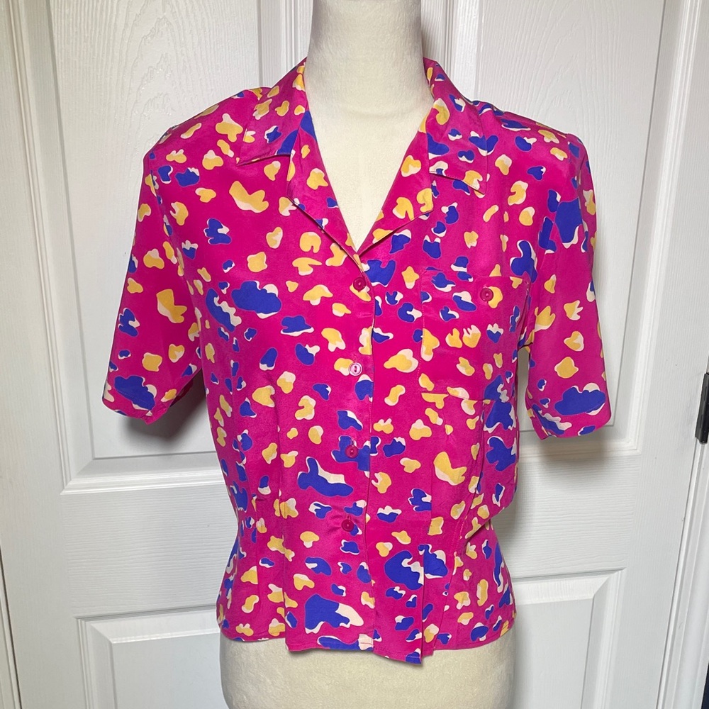 Vintage S.K. And Company Pink Abstract Print Short Sleeve Silk Button Front Top